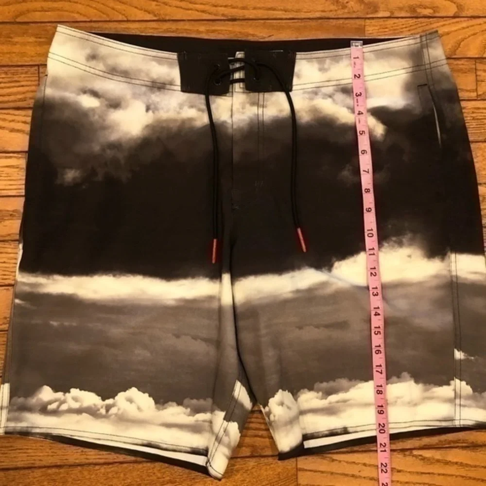 American Eagle Outfitters men’s swim shorts size extra large - Picture 5 of 7